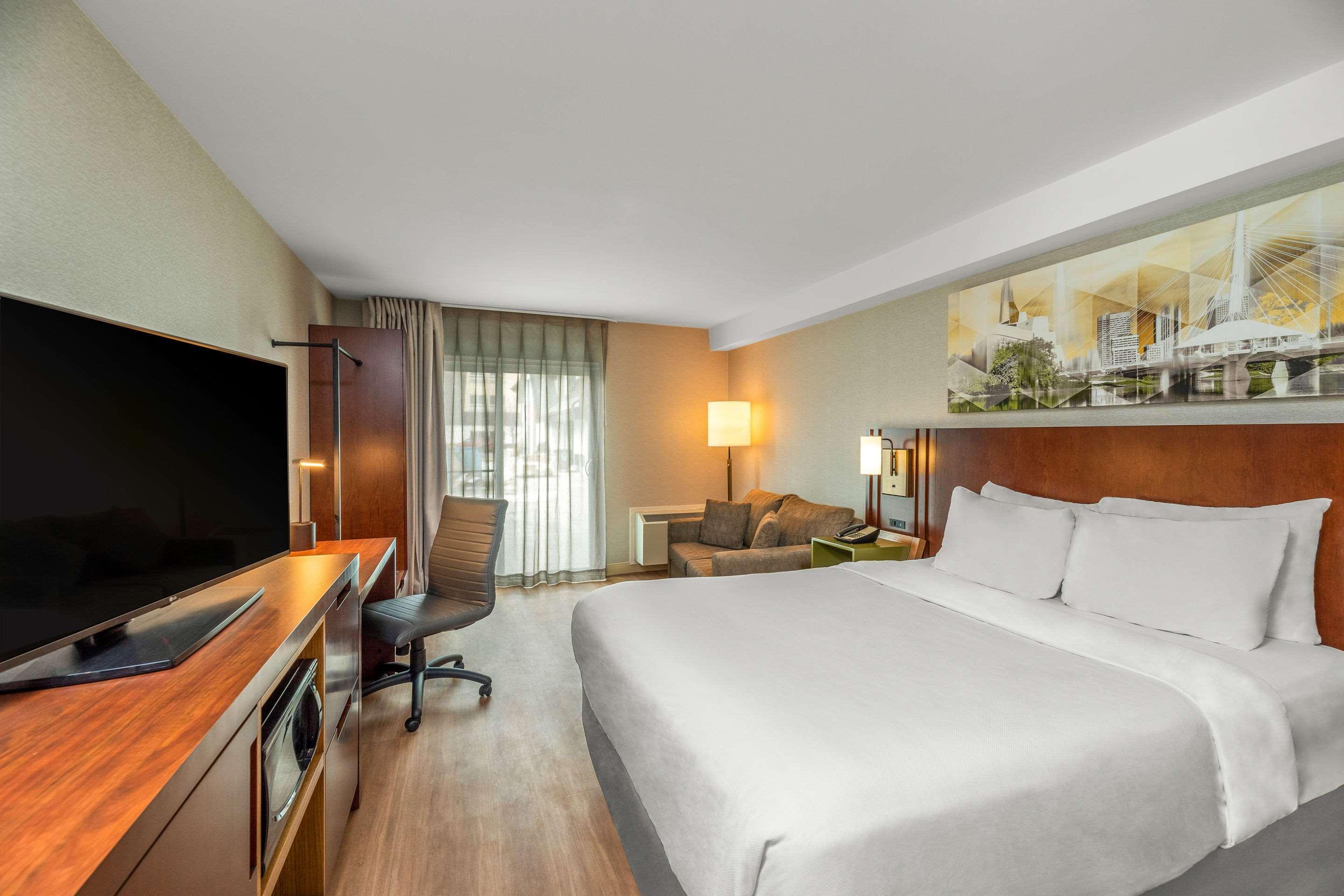 Comfort Inn Airport Winnipeg Exterior foto